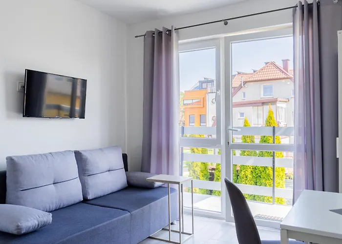 Lesny - 70m Od Plazy Δωμάτια σε οικογενειακή κατοικία *