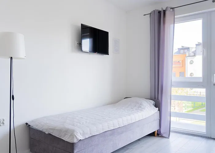 Δωμάτια σε οικογενειακή κατοικία Lesny - 70m Od Plazy